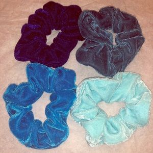 Velvet Elvis Velvet Scrunchies Set
